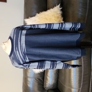 Parish Nation Longsleeve sweatshirt. Size 4X